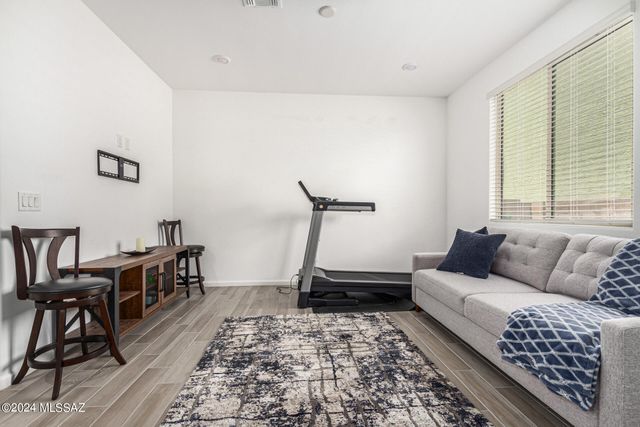 8095 S Soltero Mine Drive, Tucson, AZ 85747