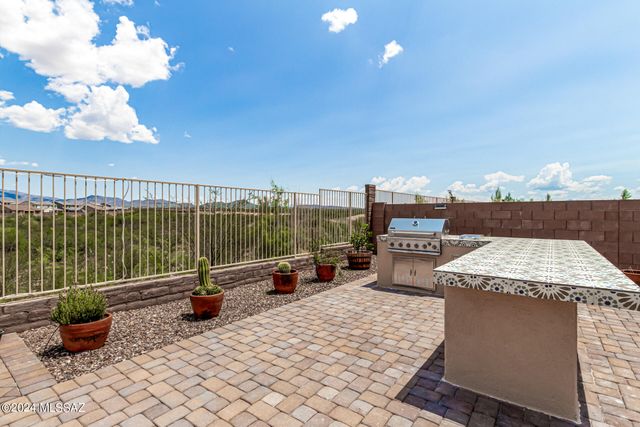 8095 S Soltero Mine Drive, Tucson, AZ 85747