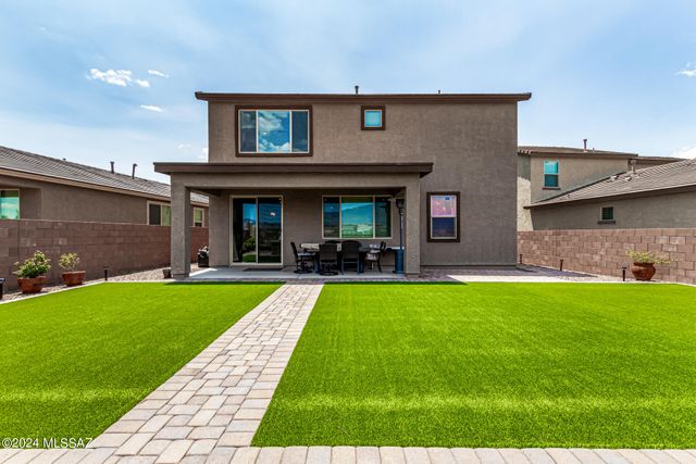 8095 S Soltero Mine Drive, Tucson, AZ 85747