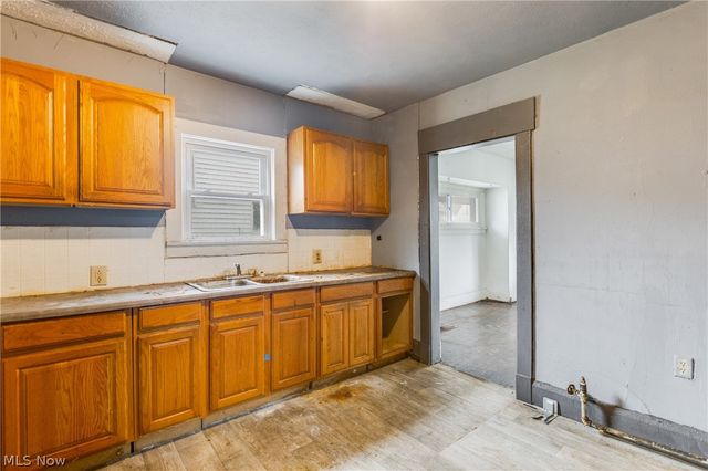 3005 Rush Boulevard, Youngstown, OH 44507