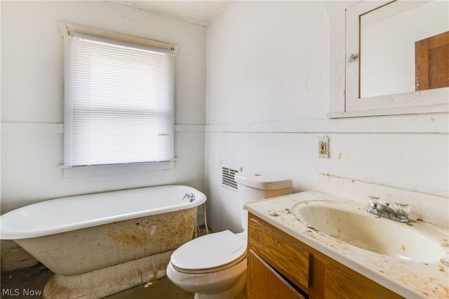 3005 Rush Boulevard, Youngstown, OH 44507