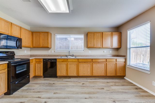 6454 Miners Hill, San Antonio, TX 78244