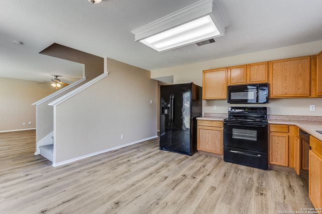 6454 Miners Hill, San Antonio, TX 78244