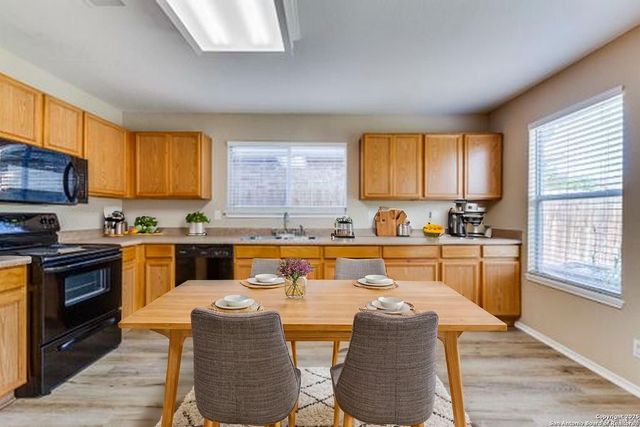 6454 Miners Hill, San Antonio, TX 78244