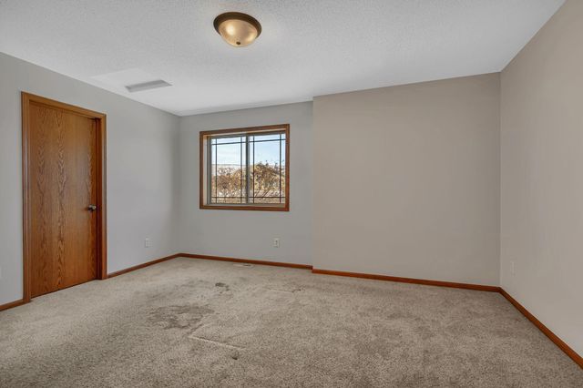 522 Graceview Loop, Saint Joseph, MN 56374