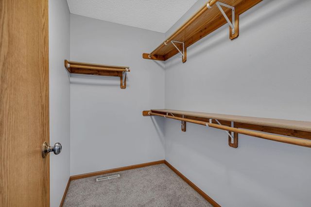 522 Graceview Loop, Saint Joseph, MN 56374