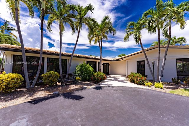 636 Hibiscus Dr 0, Hallandale Beach, FL 33009