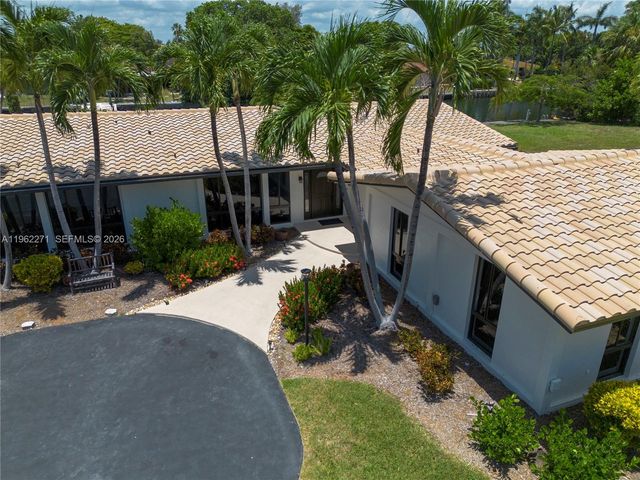 636 Hibiscus Dr 0, Hallandale Beach, FL 33009