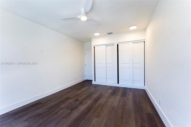 636 Hibiscus Dr 0, Hallandale Beach, FL 33009