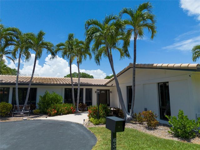 636 Hibiscus Dr 0, Hallandale Beach, FL 33009