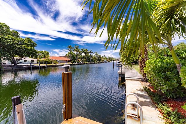 636 Hibiscus Dr 0, Hallandale Beach, FL 33009