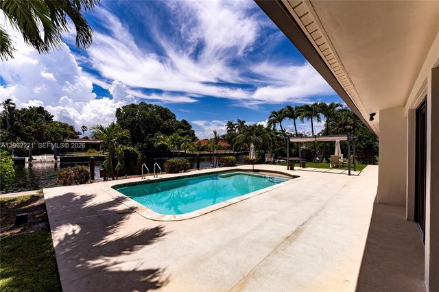 636 Hibiscus Dr 0, Hallandale Beach, FL 33009