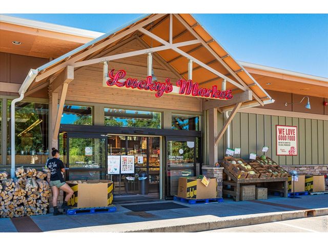 1111 Utica Cir, Boulder, CO 80304