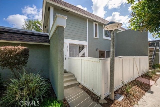 22994 Via Pimiento B3, Mission Viejo, CA 92691