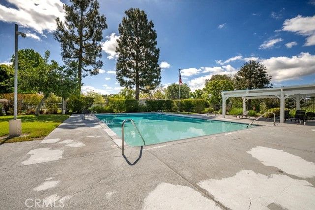 22994 Via Pimiento B3, Mission Viejo, CA 92691