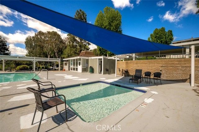 22994 Via Pimiento B3, Mission Viejo, CA 92691