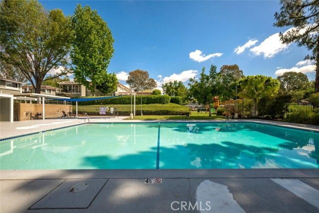 22994 Via Pimiento B3, Mission Viejo, CA 92691