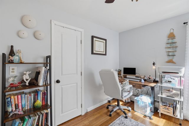 37 W Glenwood Street, Nashua, NH 03060