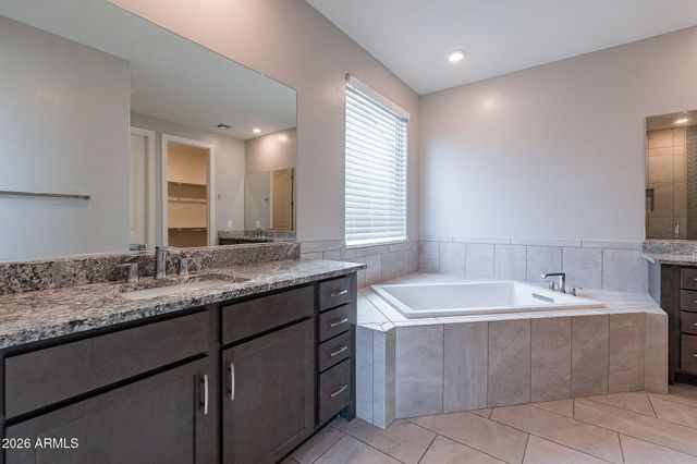 18378 W BROOKWOOD Drive, Goodyear, AZ 85338