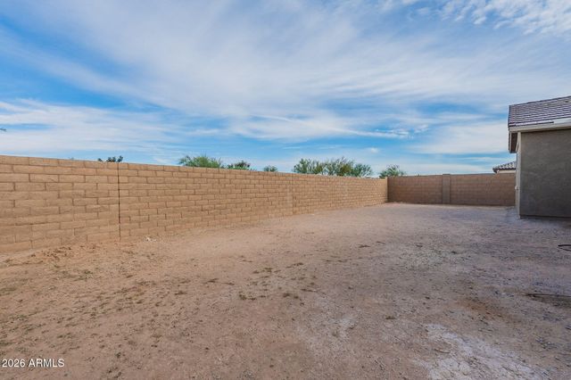 18378 W BROOKWOOD Drive, Goodyear, AZ 85338
