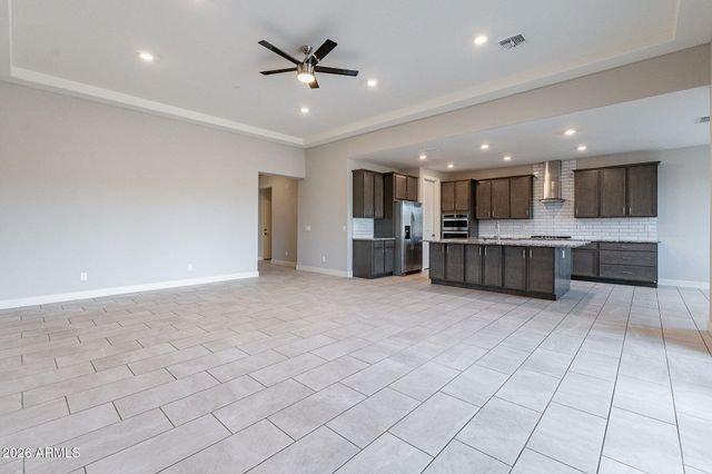 18378 W BROOKWOOD Drive, Goodyear, AZ 85338