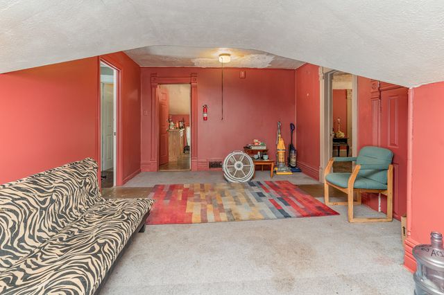 515 N Broadway Street, Joliet, IL 60435