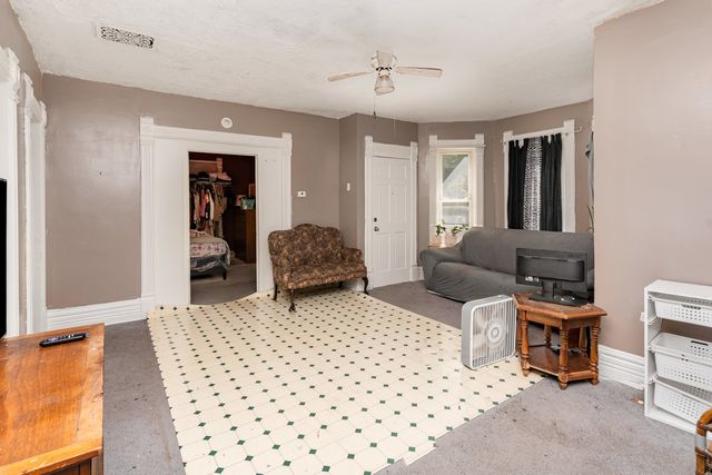 515 N Broadway Street, Joliet, IL 60435