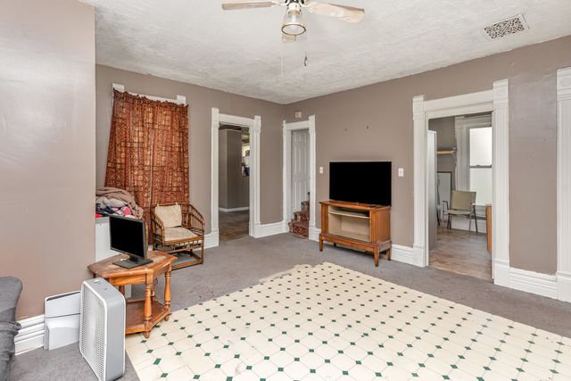 515 N Broadway Street, Joliet, IL 60435