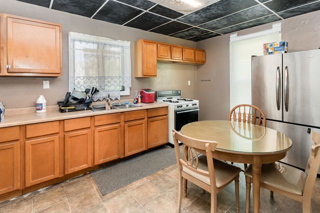 515 N Broadway Street, Joliet, IL 60435