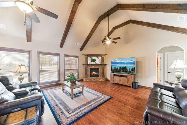 3398 E 426 Road, Oologah, OK 74053