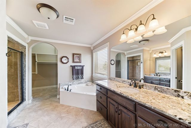 3398 E 426 Road, Oologah, OK 74053