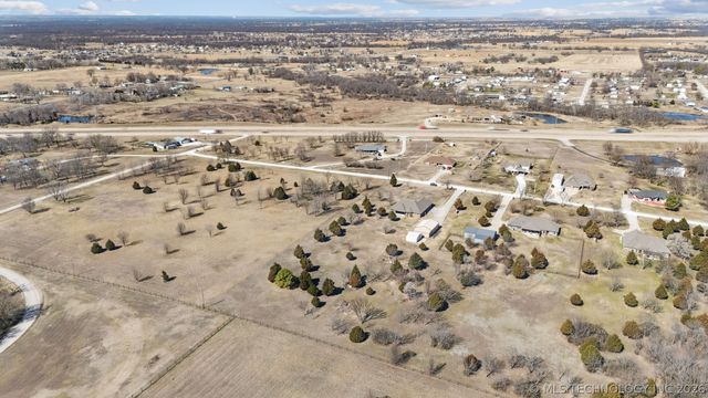 3398 E 426 Road, Oologah, OK 74053