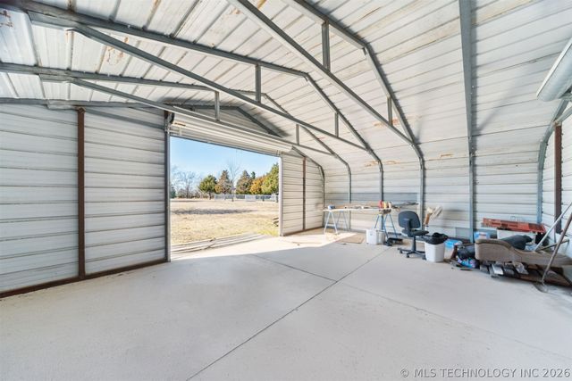 3398 E 426 Road, Oologah, OK 74053