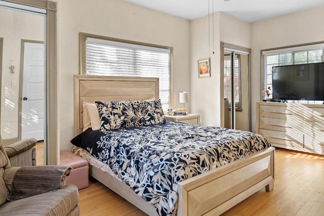 735 Colonial Road, West Palm Beach, FL 33405