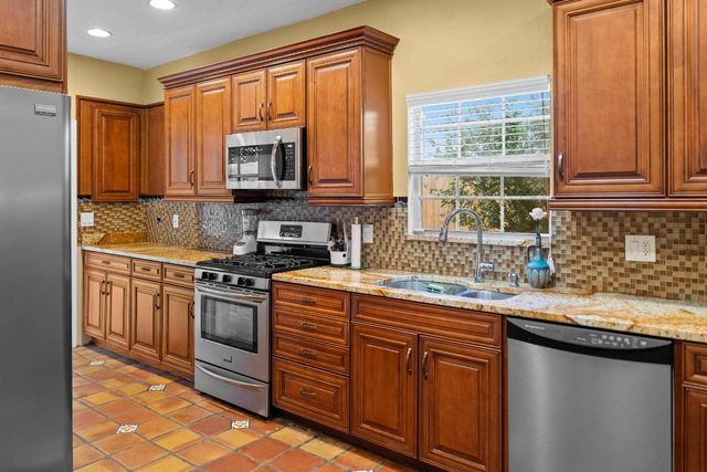 735 Colonial Road, West Palm Beach, FL 33405