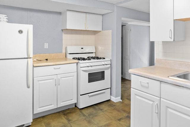 735 Colonial Road, West Palm Beach, FL 33405