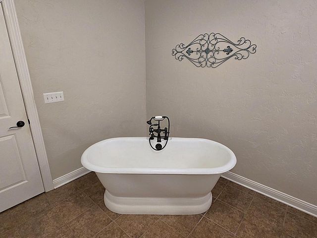 215 Randall PLACE, Elkhorn, WI 53121
