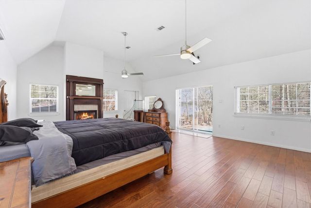 13392 Southshore Drive, Conroe, TX 77304