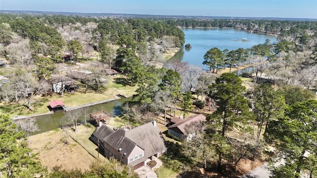 13392 Southshore Drive, Conroe, TX 77304