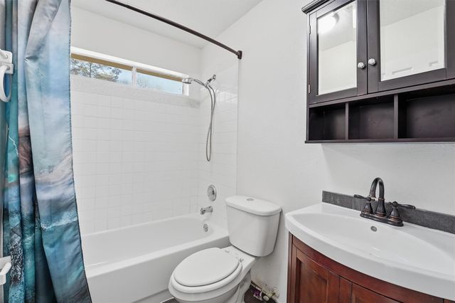 13392 Southshore Drive, Conroe, TX 77304