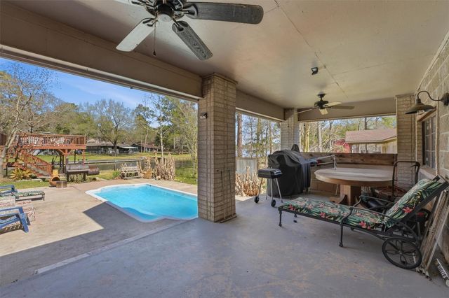 13392 Southshore Drive, Conroe, TX 77304