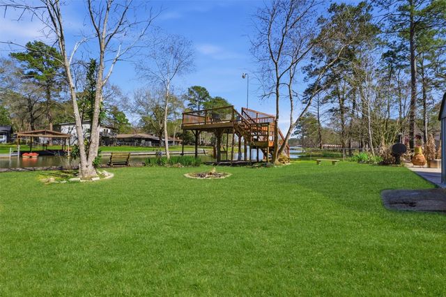 13392 Southshore Drive, Conroe, TX 77304