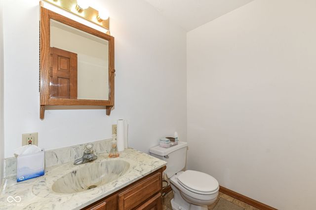 10790 W Awbrey Road, Quincy, IN 47456