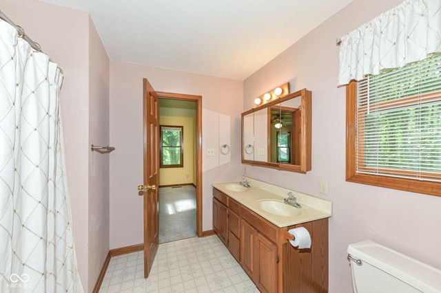 10790 W Awbrey Road, Quincy, IN 47456
