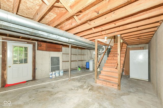 10790 W Awbrey Road, Quincy, IN 47456