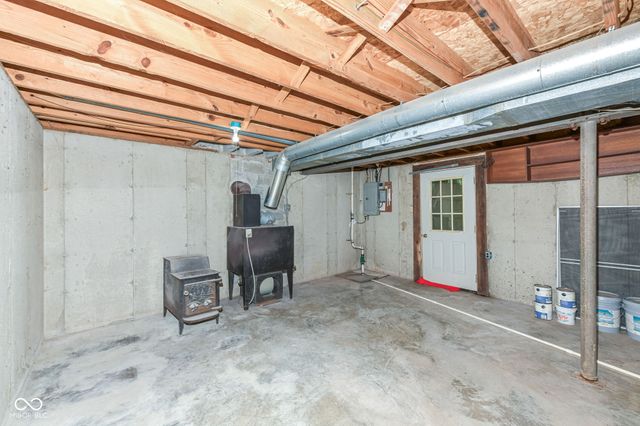 10790 W Awbrey Road, Quincy, IN 47456