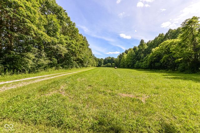 10790 W Awbrey Road, Quincy, IN 47456