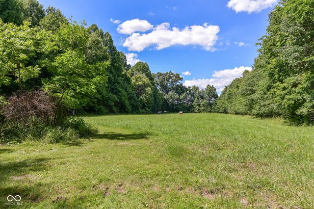 10790 W Awbrey Road, Quincy, IN 47456