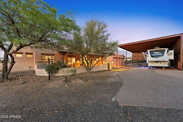 3211 W HORIZON Drive, Phoenix, AZ 85086