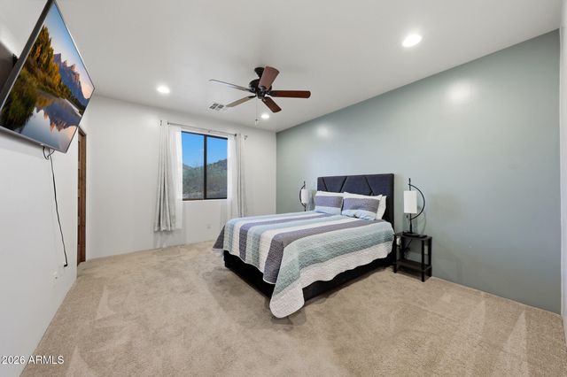 3211 W HORIZON Drive, Phoenix, AZ 85086